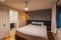 5527 NE 13TH Ave, Portland, OR 97211