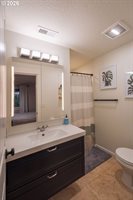 5527 NE 13TH Ave, Portland, OR 97211