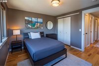 5527 NE 13TH Ave, Portland, OR 97211