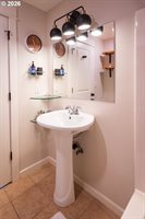 5527 NE 13TH Ave, Portland, OR 97211