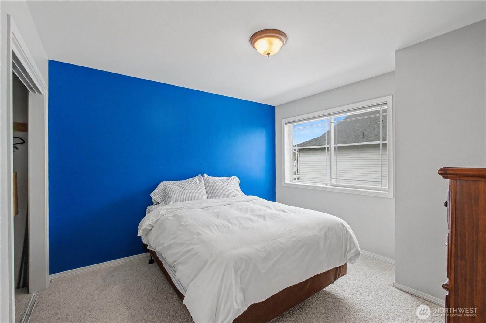 2194 Forrest Place, Dupont, WA 98327