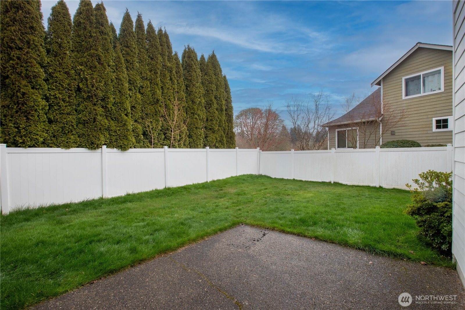 2194 Forrest Place, Dupont, WA 98327