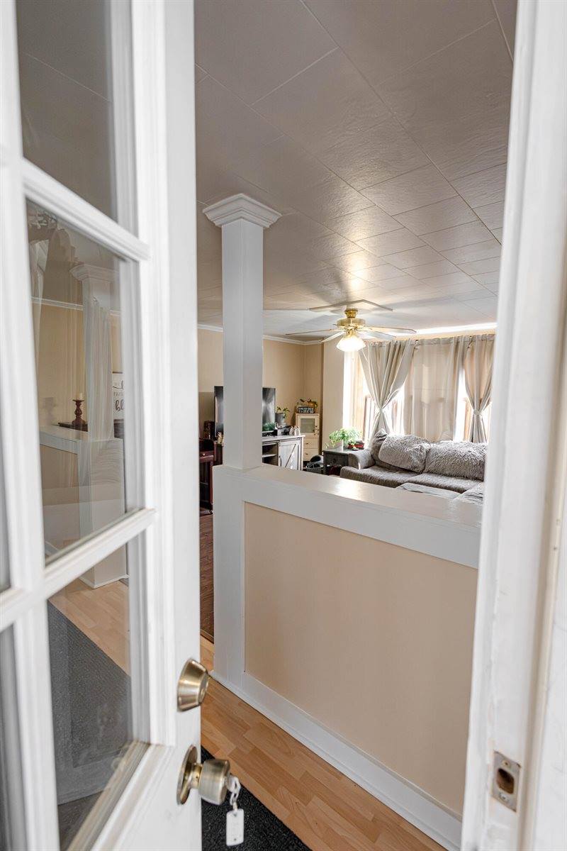 48 Main Road, Charleston, ME 04422