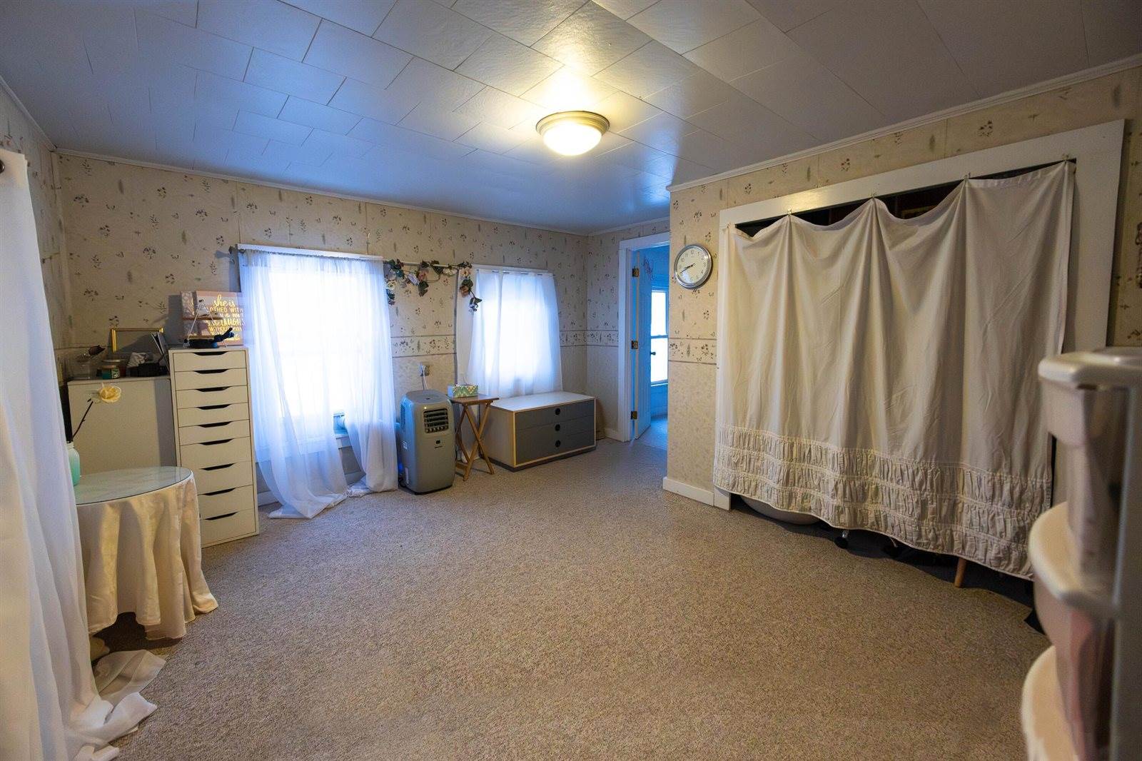 48 Main Road, Charleston, ME 04422