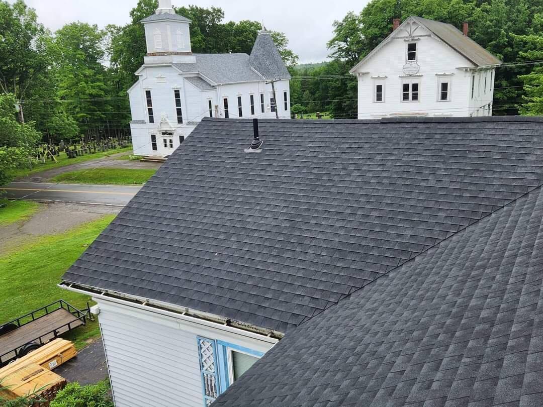 48 Main Road, Charleston, ME 04422