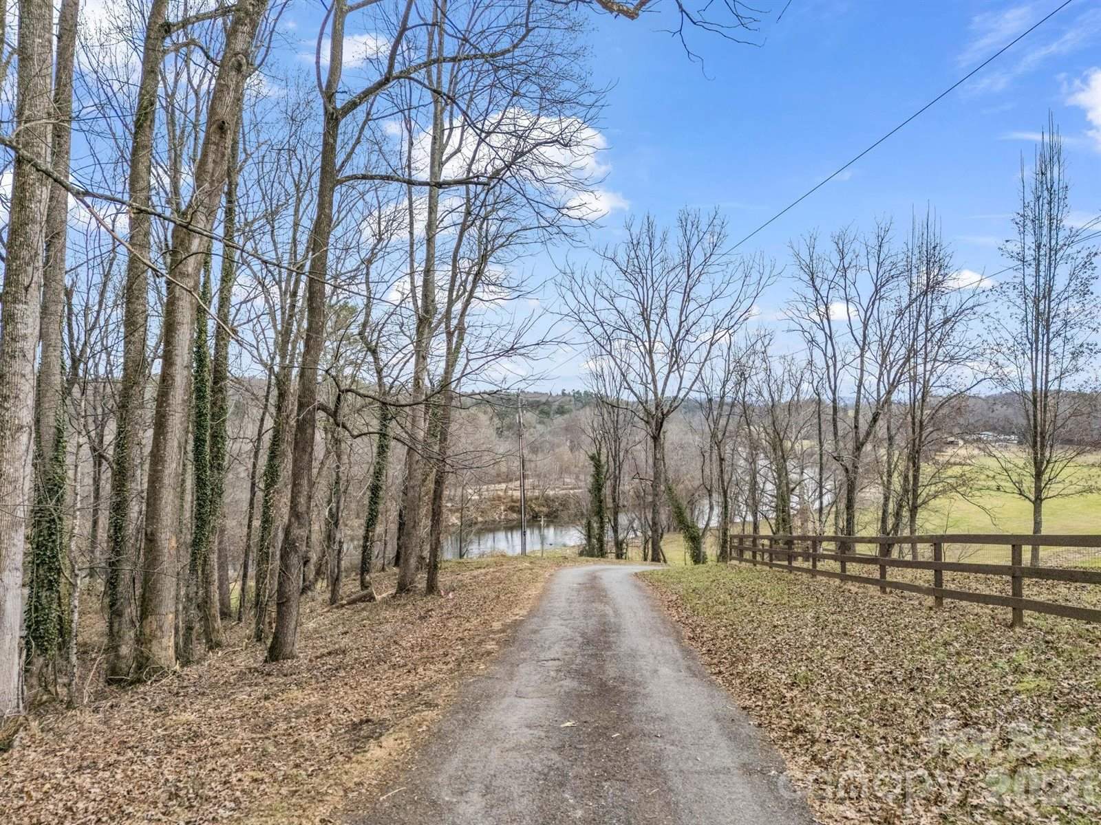 660 & 9999 Glenn Bridge Road, Arden, NC 28704