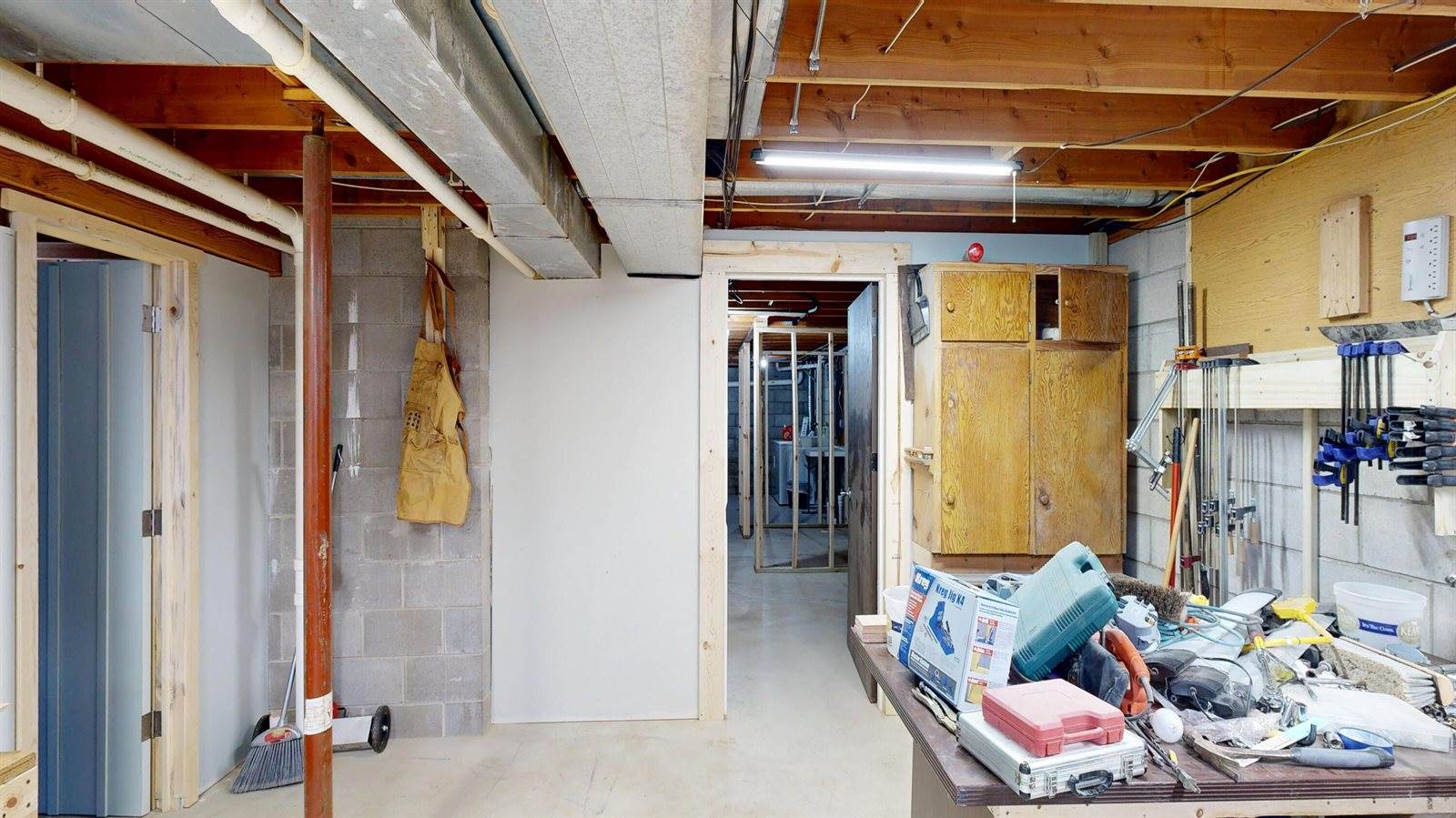 1719 South Highland Dr, Sparta, WI 54656