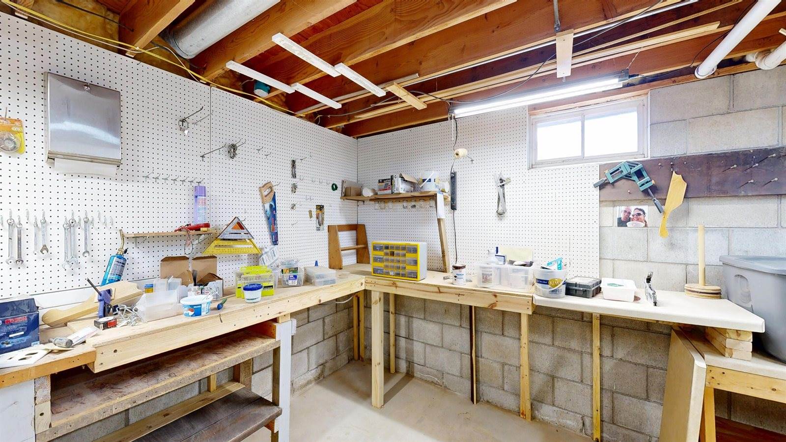 1719 South Highland Dr, Sparta, WI 54656