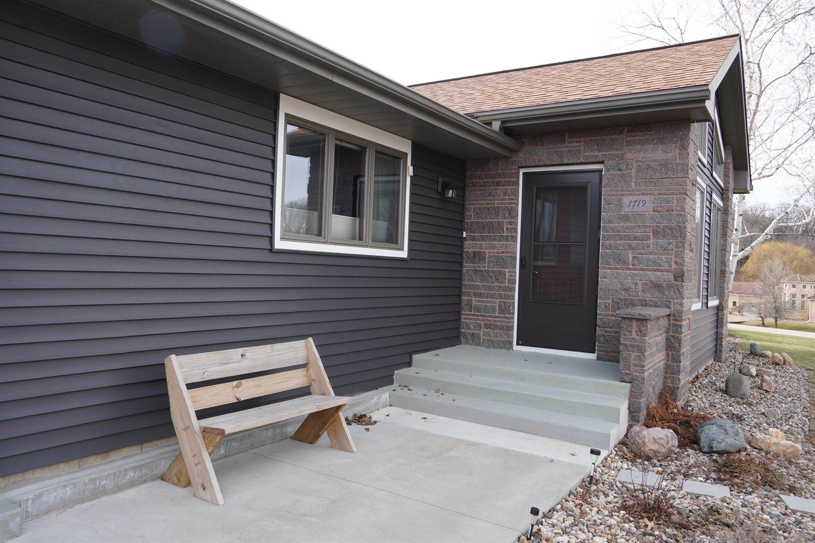 1719 South Highland Dr, Sparta, WI 54656