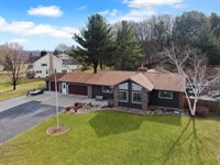 1719 South Highland Dr, Sparta, WI 54656