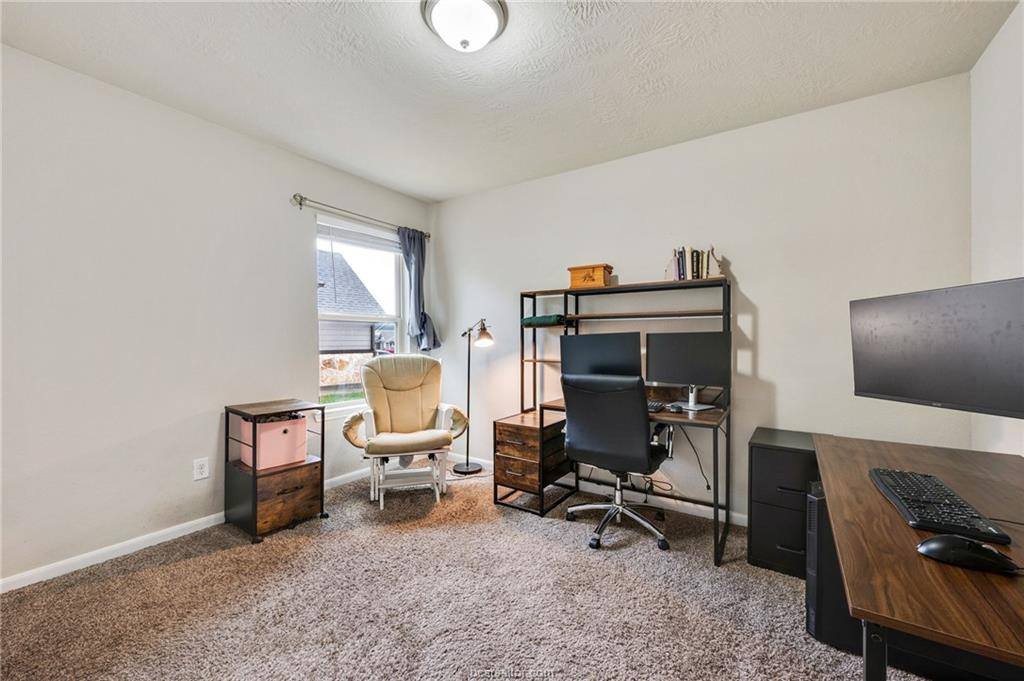 2126 Markley Drive, Bryan, TX 77807