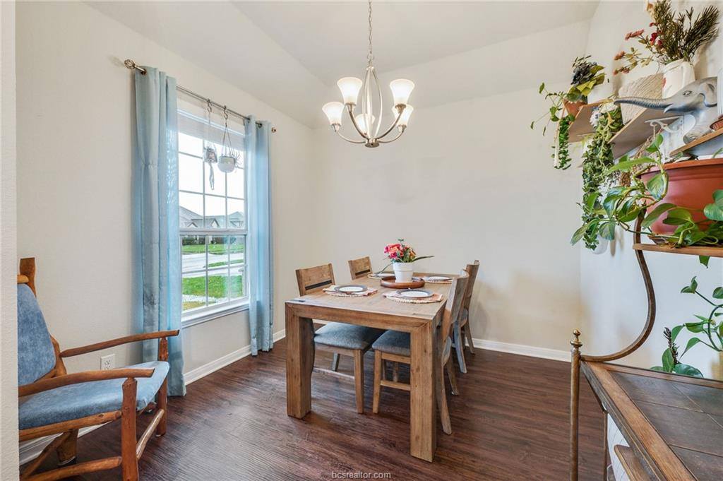 2126 Markley Drive, Bryan, TX 77807