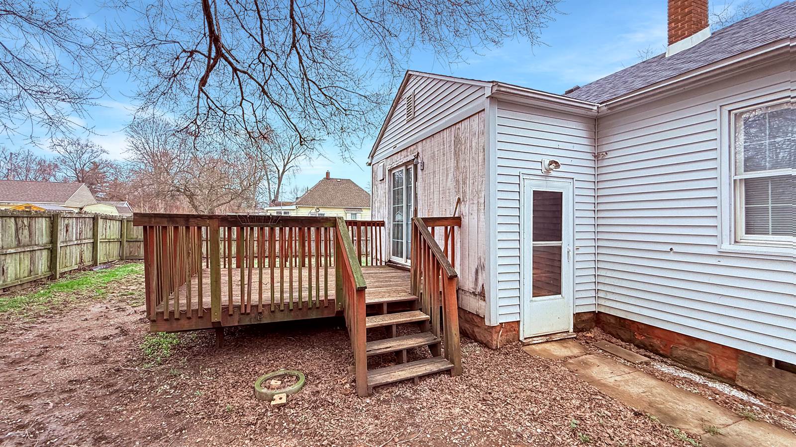 2301 Beech St, Terre Haute, IN 47804