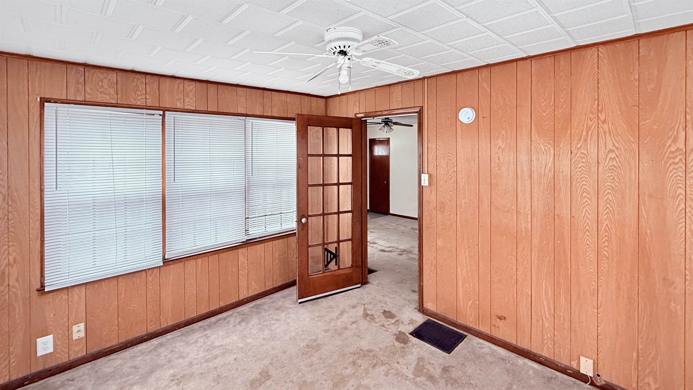 2301 Beech St, Terre Haute, IN 47804