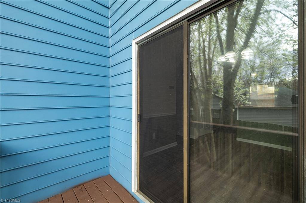 9 Dunnberry Court, Greensboro, NC 27455