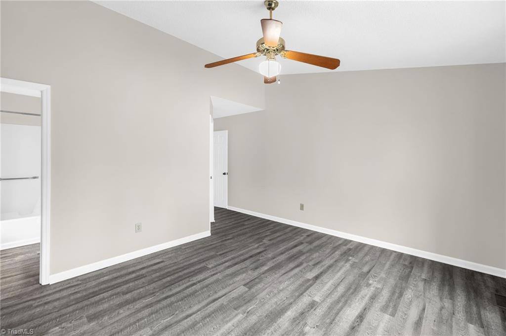 9 Dunnberry Court, Greensboro, NC 27455