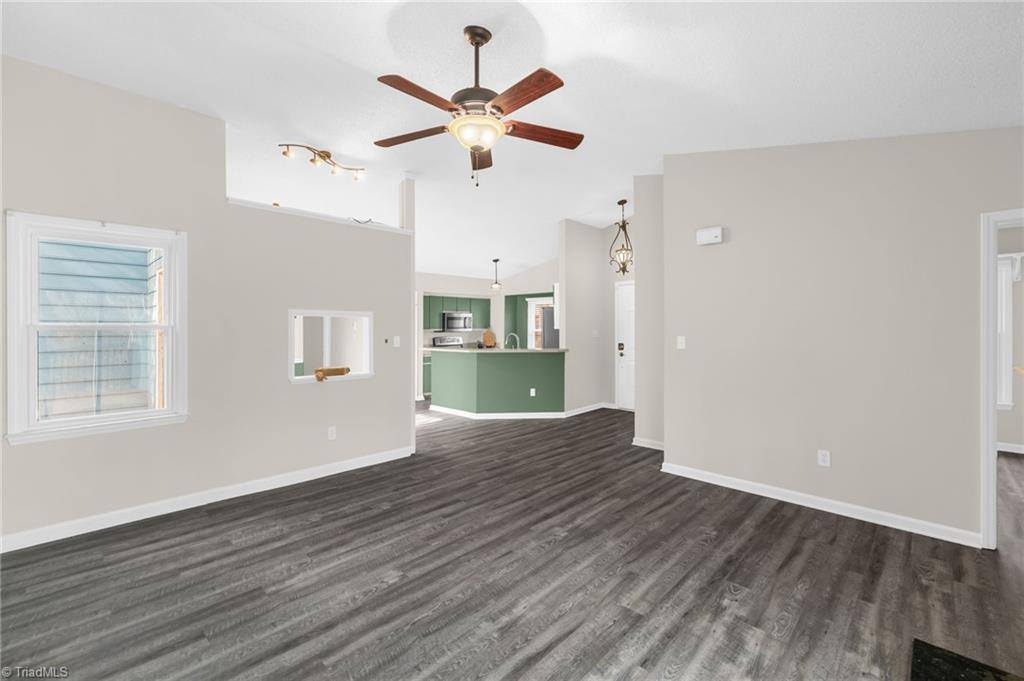 9 Dunnberry Court, Greensboro, NC 27455