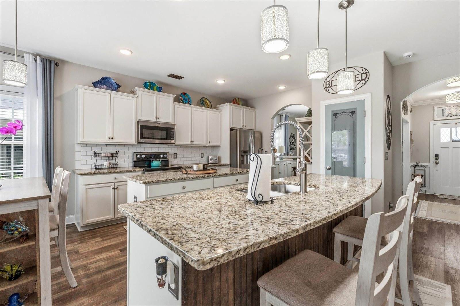 1111 Maccoa Dr., Conway, SC 29526