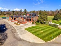 1111 Maccoa Dr., Conway, SC 29526