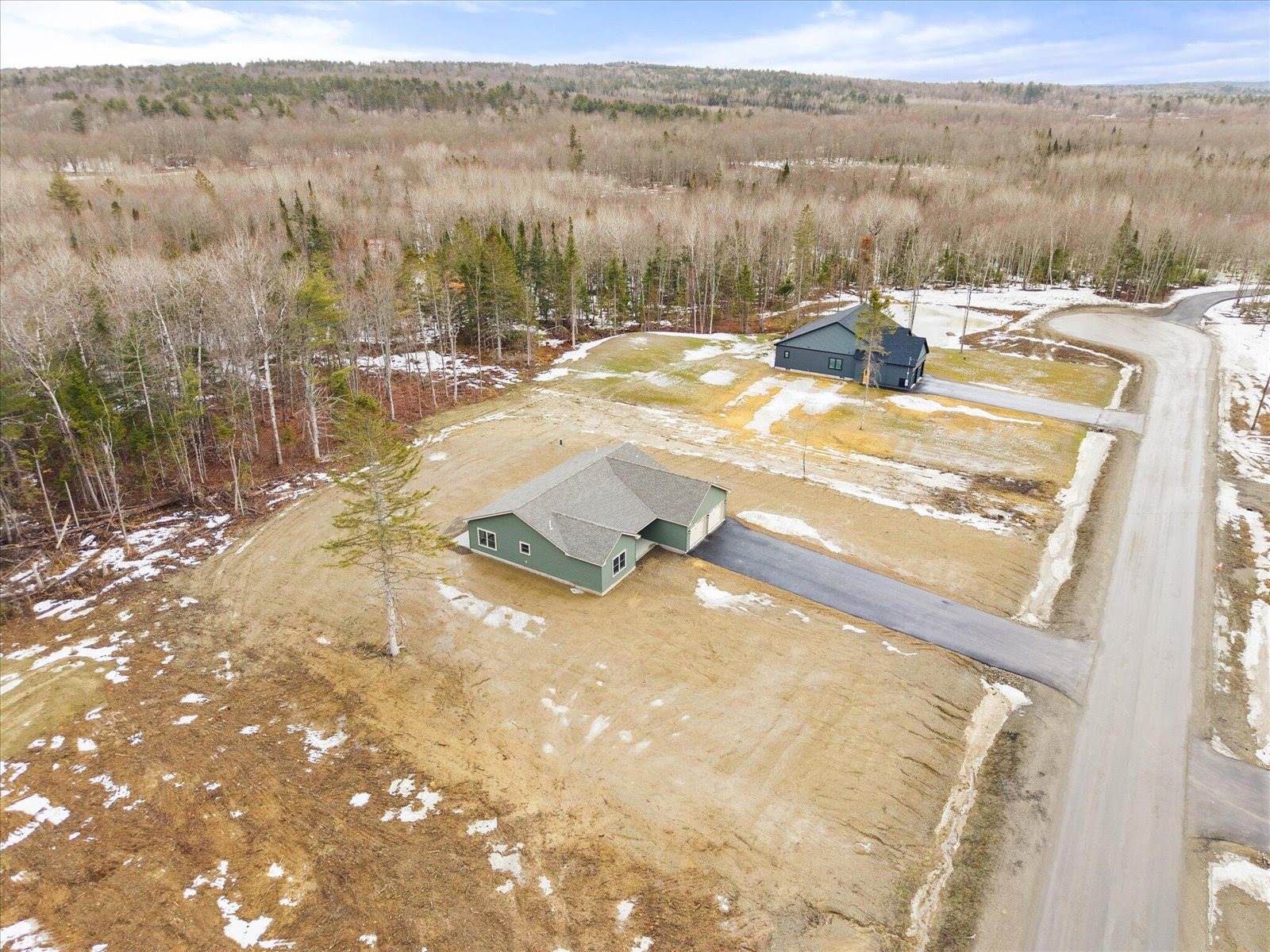 678 Streamside Avenue, Hermon, ME 04401