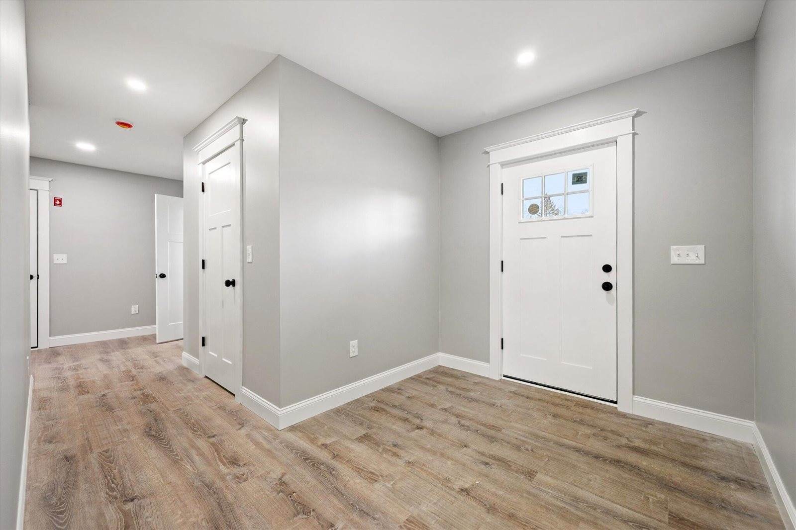 673 Streamside Avenue, Hermon, ME 04401