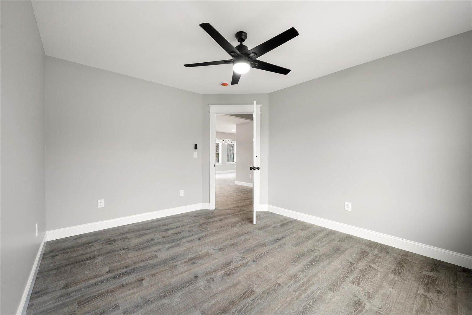 673 Streamside Avenue, Hermon, ME 04401