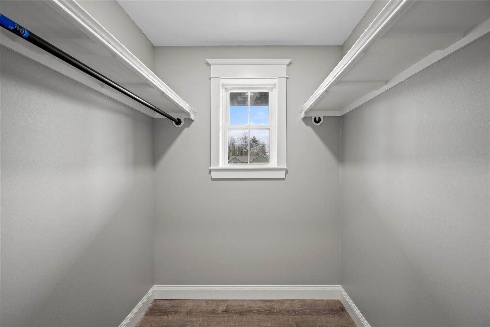 673 Streamside Avenue, Hermon, ME 04401