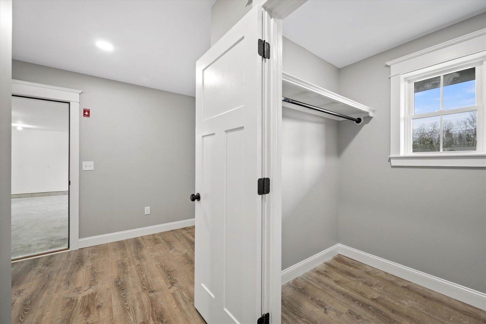 673 Streamside Avenue, Hermon, ME 04401