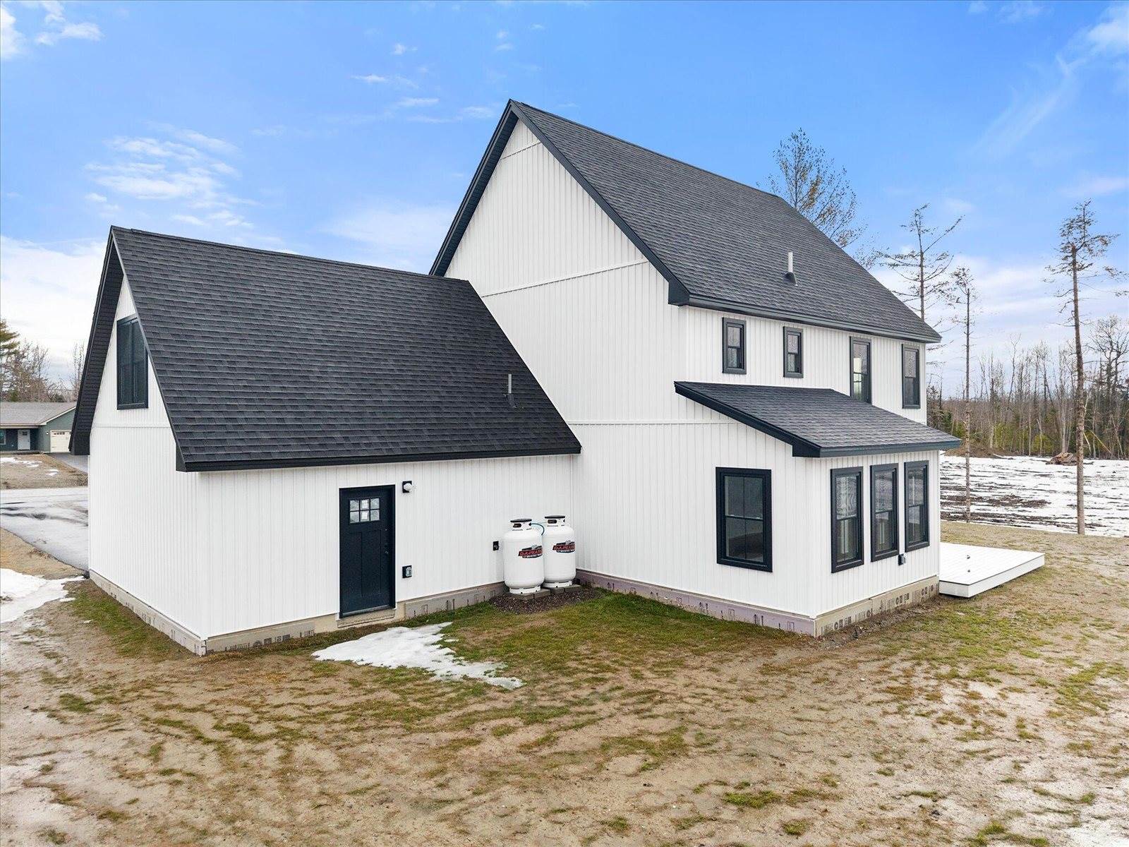 673 Streamside Avenue, Hermon, ME 04401