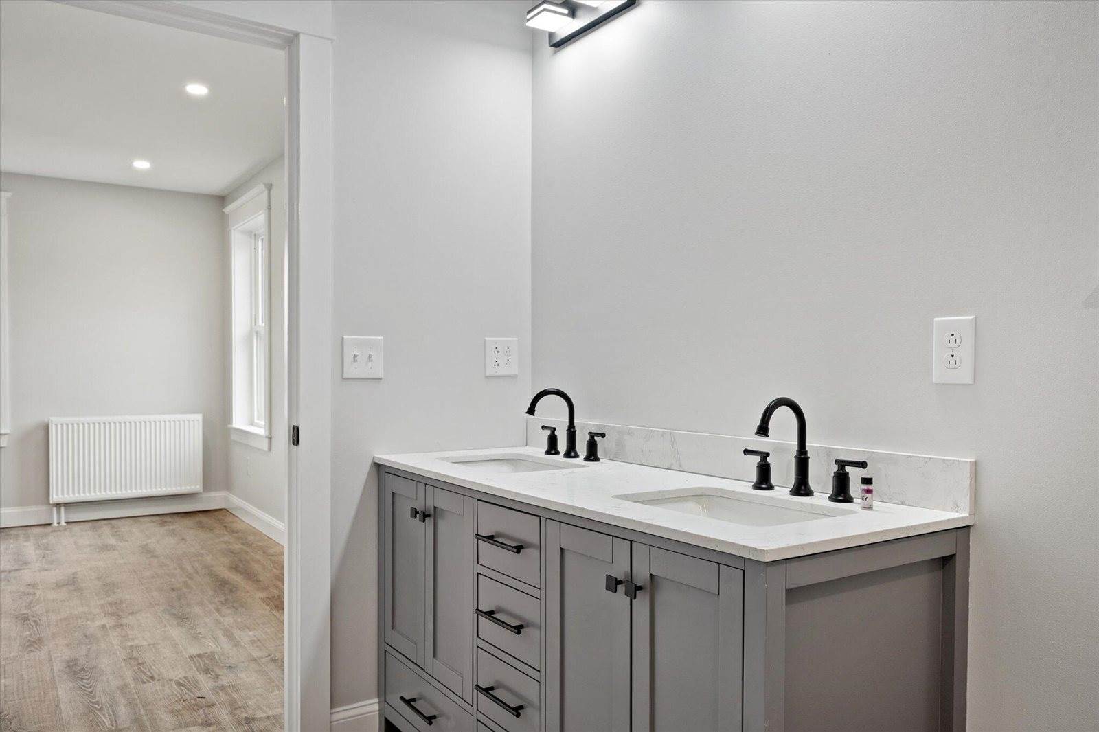 673 Streamside Avenue, Hermon, ME 04401