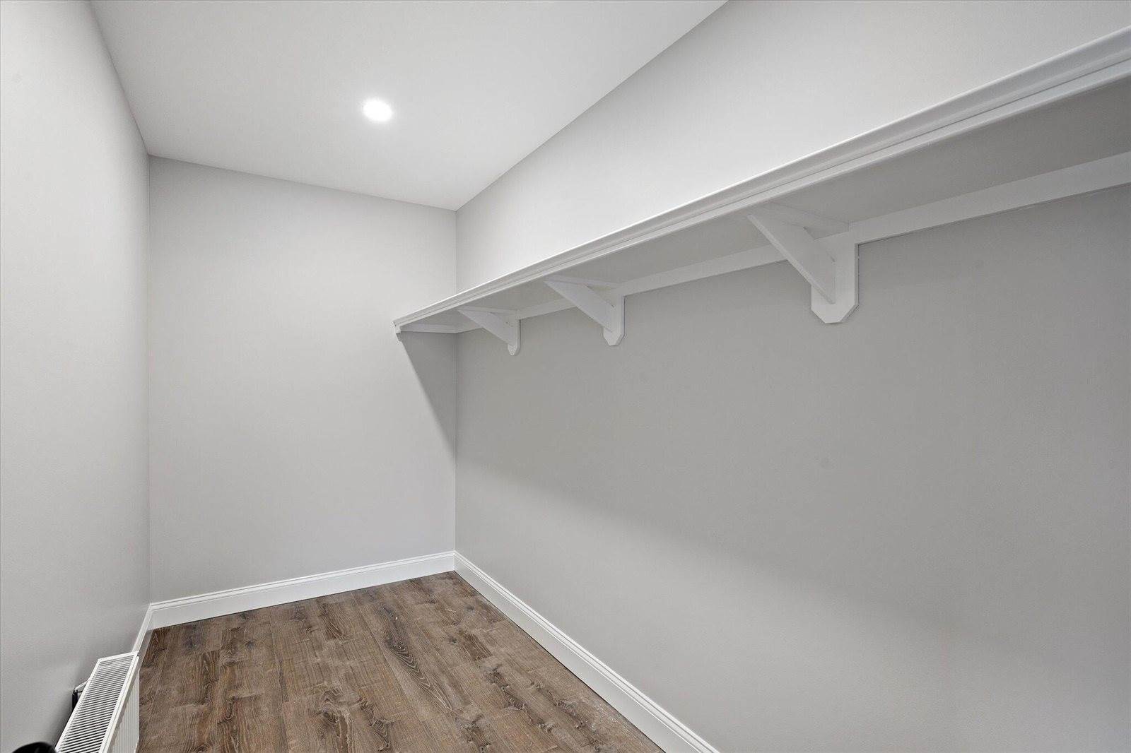 673 Streamside Avenue, Hermon, ME 04401