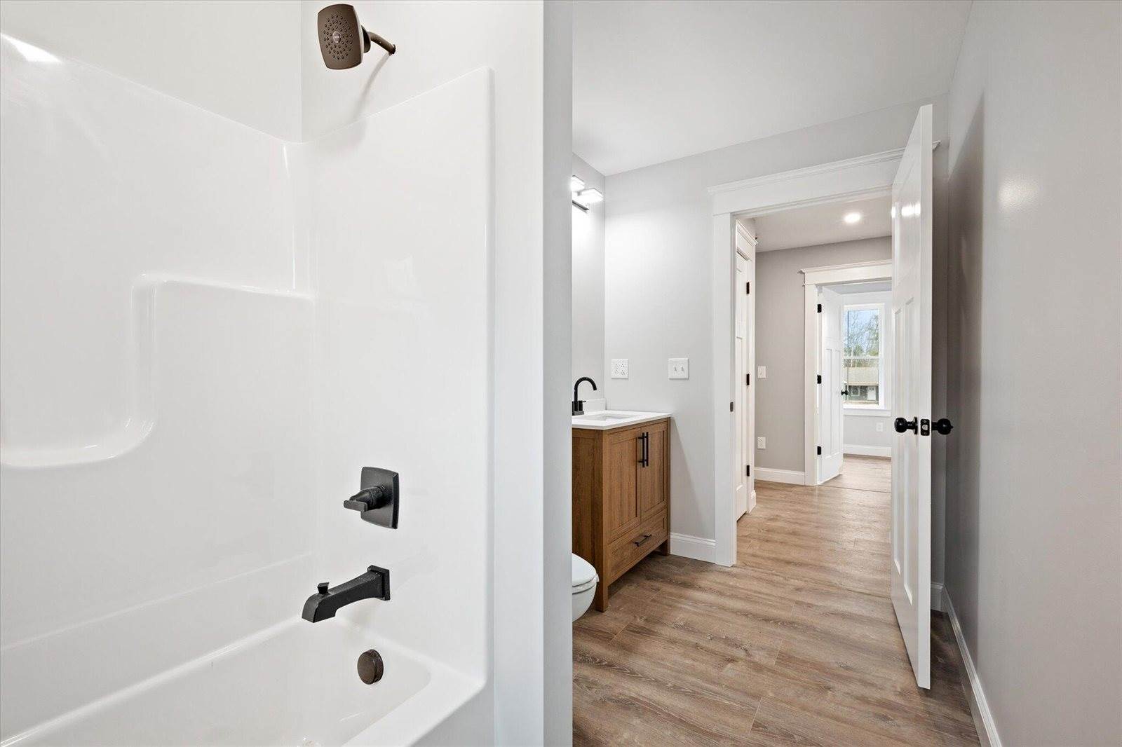 673 Streamside Avenue, Hermon, ME 04401