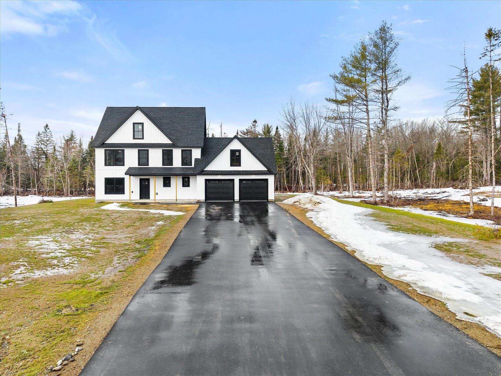 673 Streamside Avenue, Hermon, ME 04401
