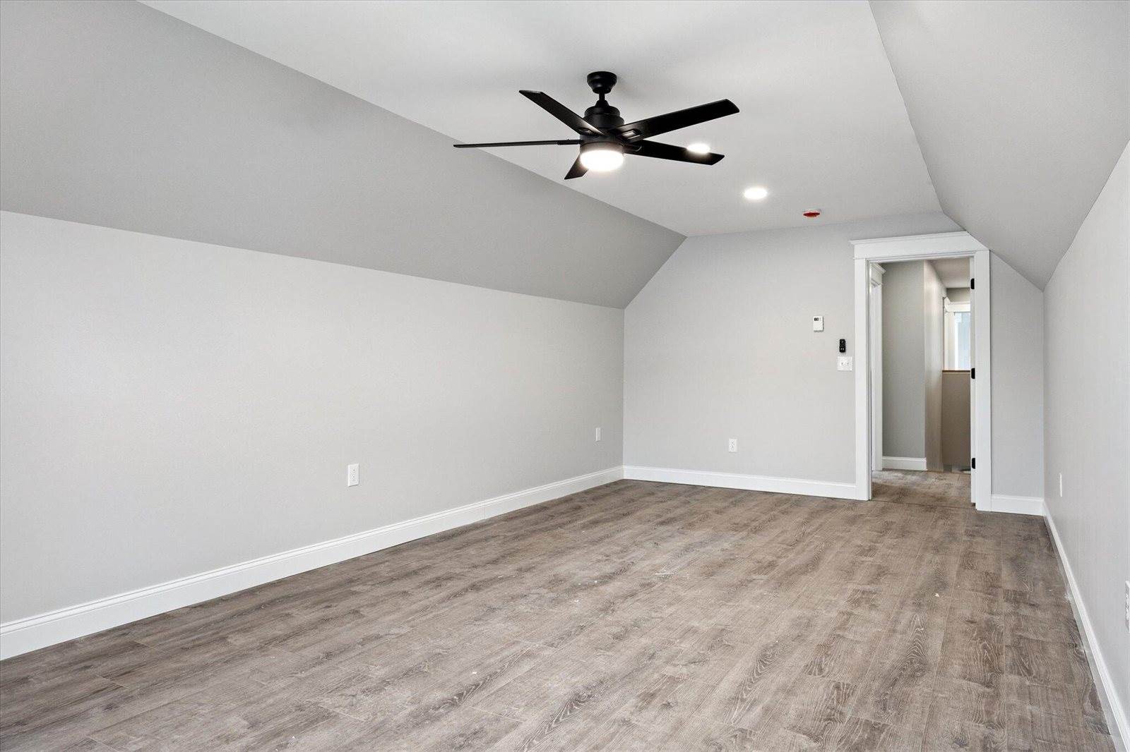 673 Streamside Avenue, Hermon, ME 04401