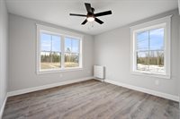 673 Streamside Avenue, Hermon, ME 04401