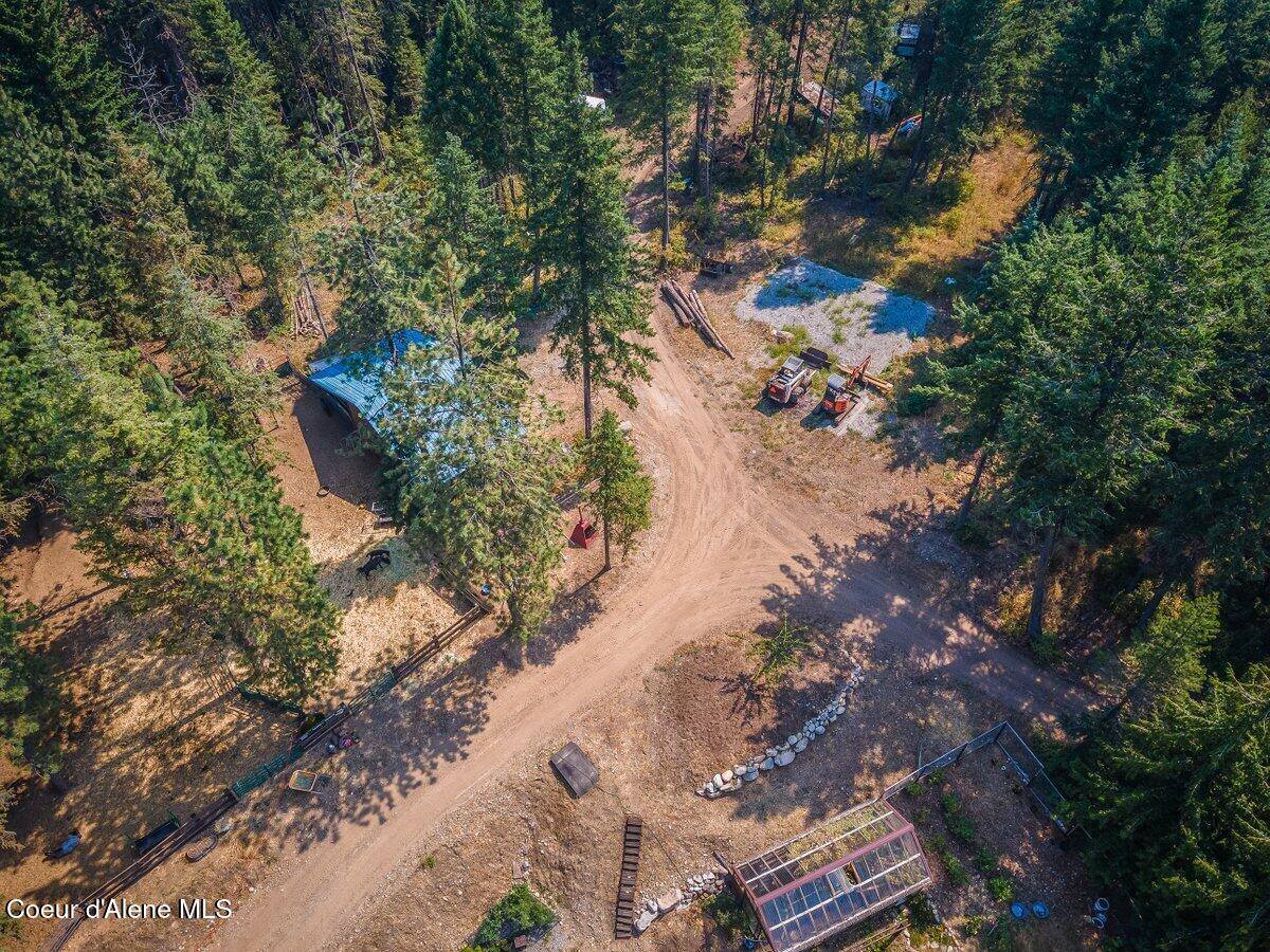27330 North Timber Ridge Rd, Rathdrum, ID 83858