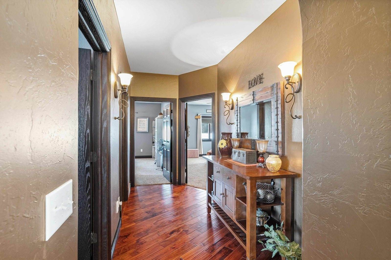 9073 Richfield Drive, Marshfield, WI 54449