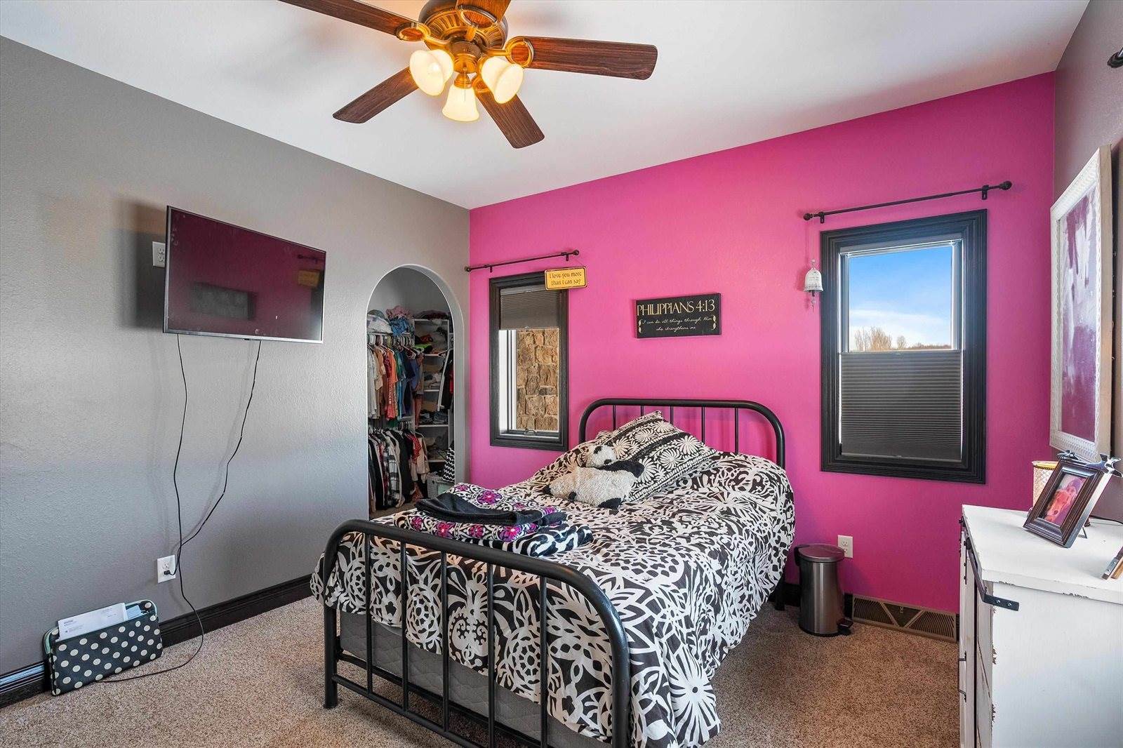 9073 Richfield Drive, Marshfield, WI 54449