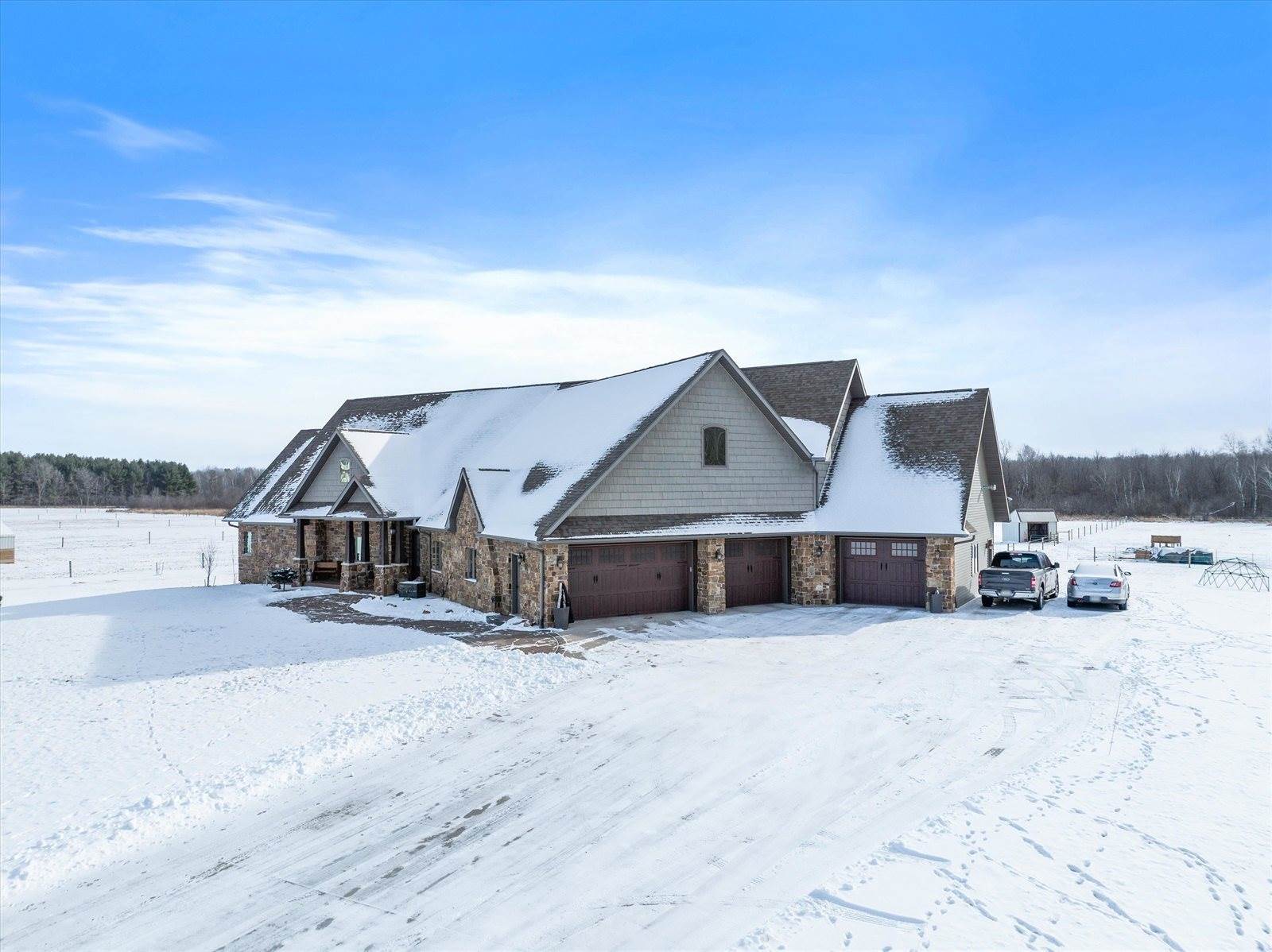 9073 Richfield Drive, Marshfield, WI 54449