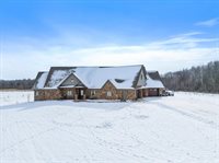 9073 Richfield Drive, Marshfield, WI 54449