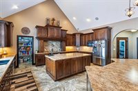 9073 Richfield Drive, Marshfield, WI 54449