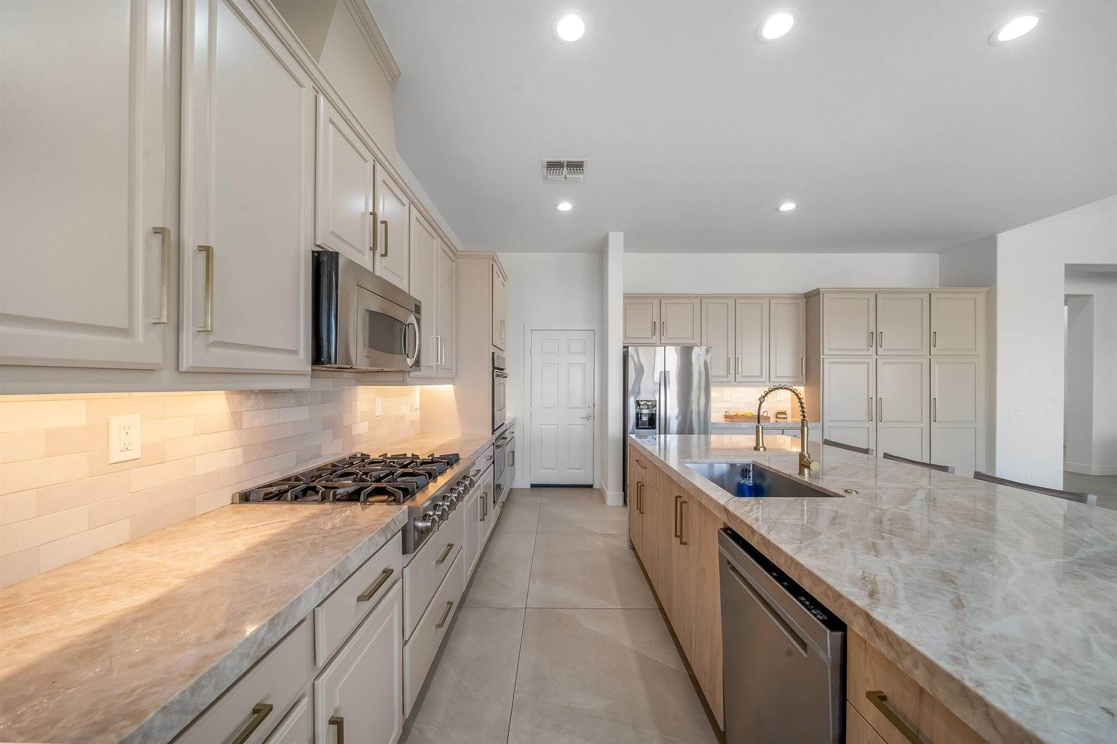 80262 Amazon Avenue, Indio, CA 92201