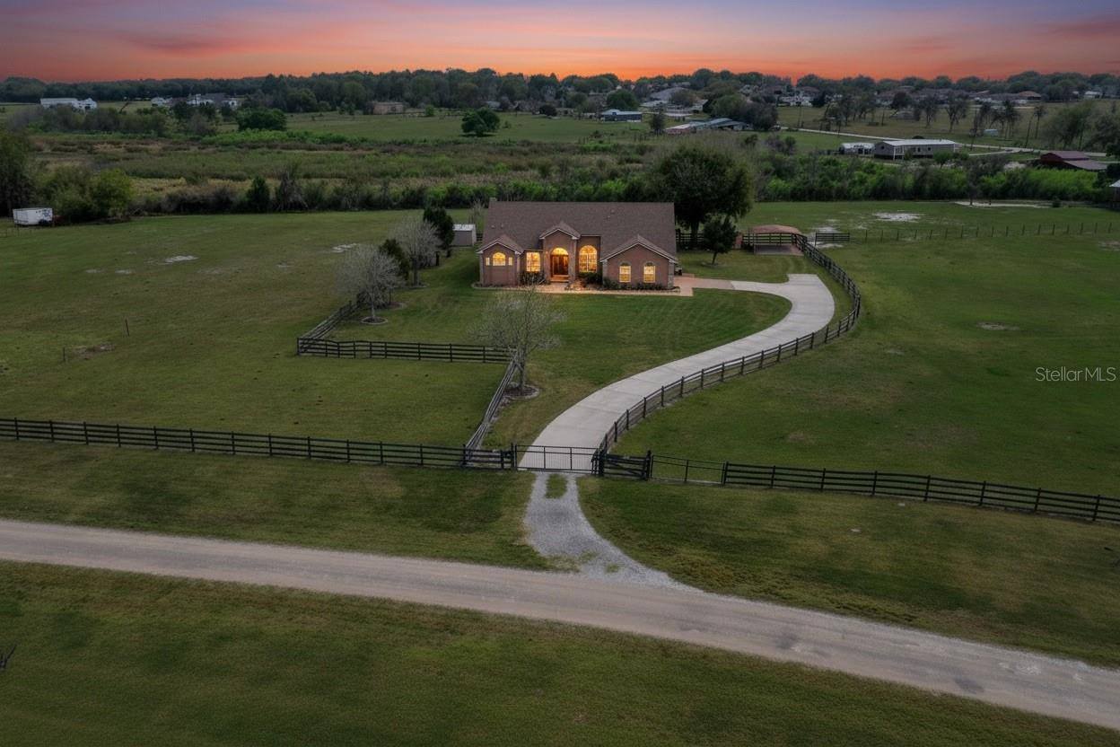 10616 Old Grove Road, Clermont, FL 34711