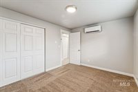 2105 Airport Ave, Caldwell, ID 83605