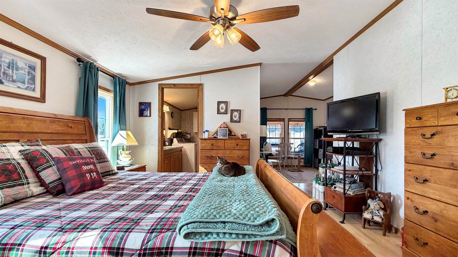 125 Clark Road, Mars Hill, ME 04758