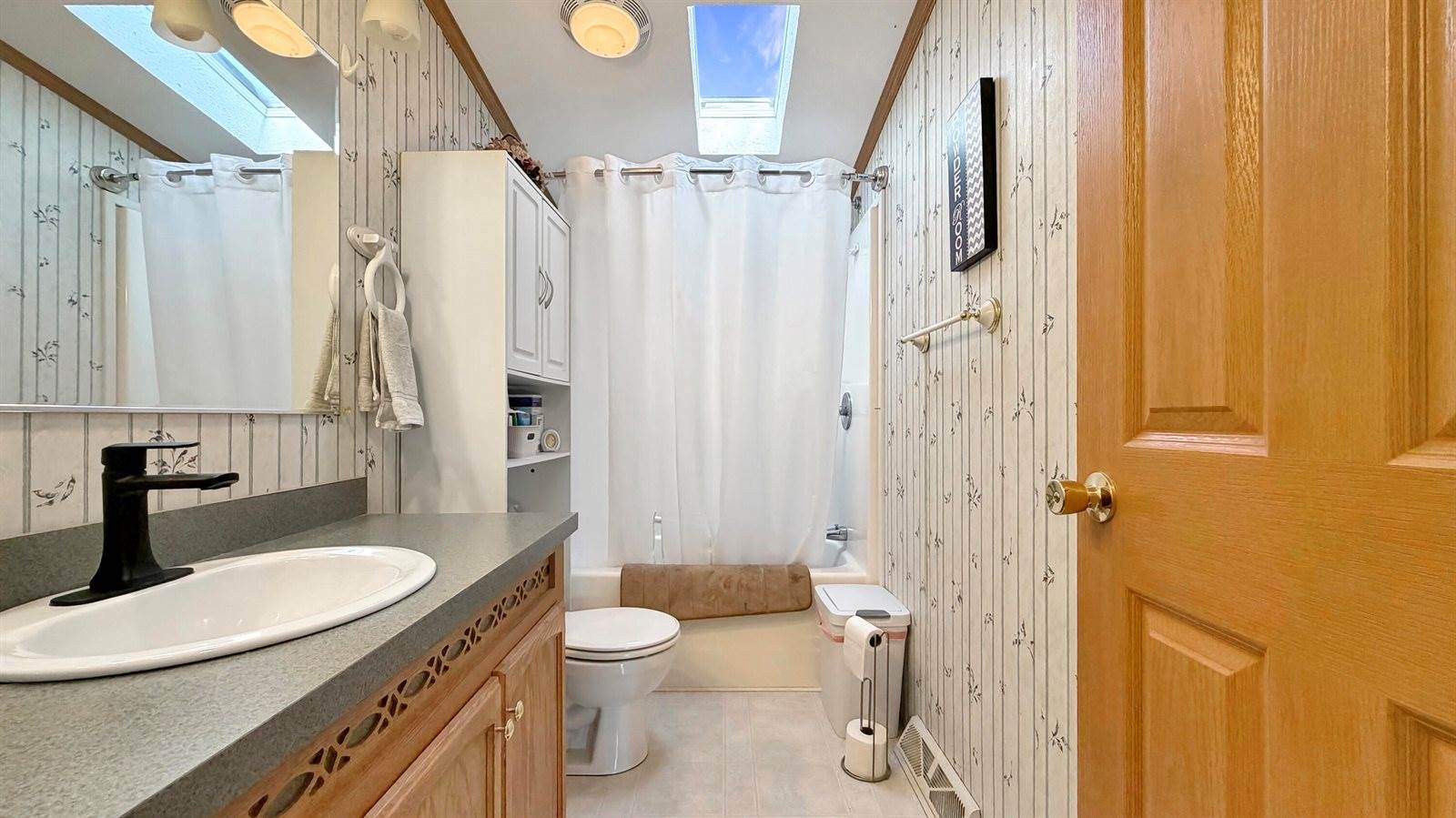 125 Clark Road, Mars Hill, ME 04758