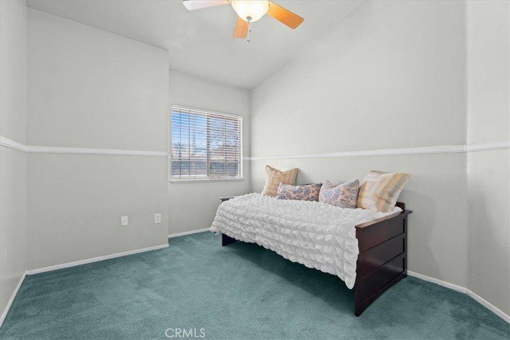 2037 West Avenue P8, Palmdale, CA 93551