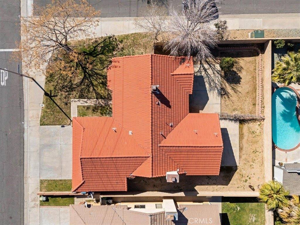 2037 West Avenue P8, Palmdale, CA 93551