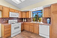 2037 West Avenue P8, Palmdale, CA 93551