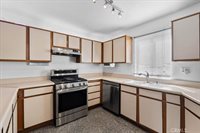 6036 Hazelhurst, North Hollywood, CA 91606